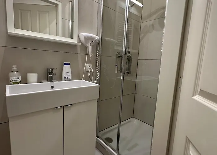 West Apartment *