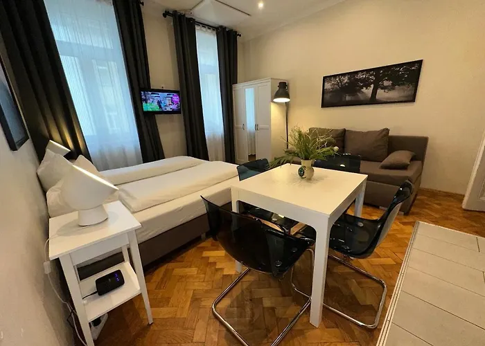 West Apartment *